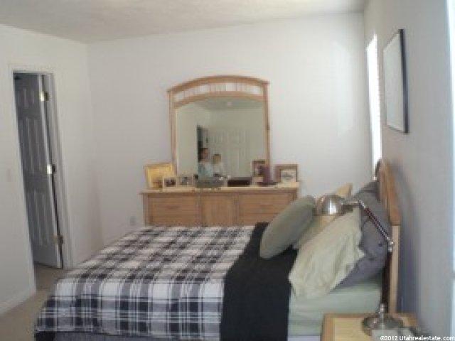 2034 N 2095 W, Clinton, UT 84015 — photo 4