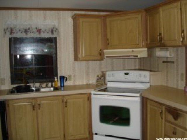 2711 W 1000 N, Maeser, UT 84078 — photo 2