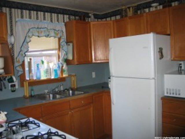 144 N 200 W, Hyrum, UT 84319 — photo 2