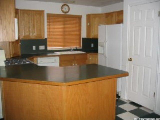 120 Belmore Dr, Kaysville, UT 84037 — photo 5