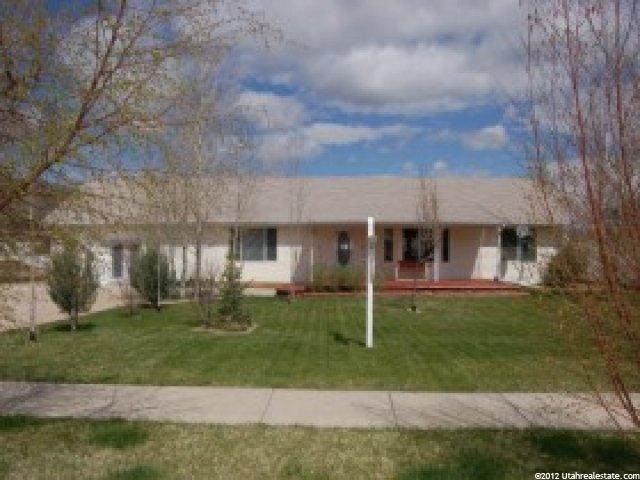 330 W 200 S, Henefer, UT 84033 — photo 8