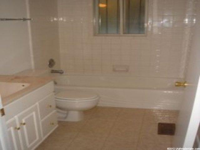 8558 Center St, Sandy, UT 84070 — photo 3