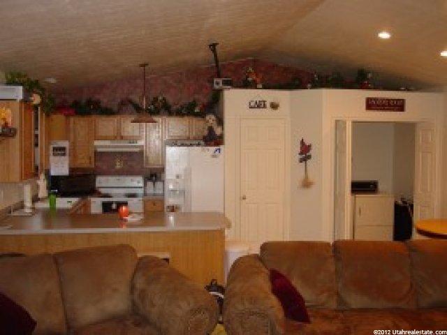 1246 N Willard Peak Dr, Ogden, UT 84404 — photo 2