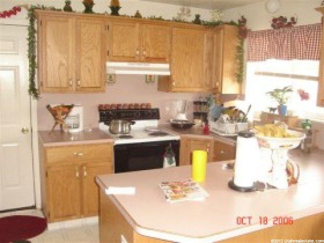 608 W 860 S, Tremonton, UT 84337 — photo 9