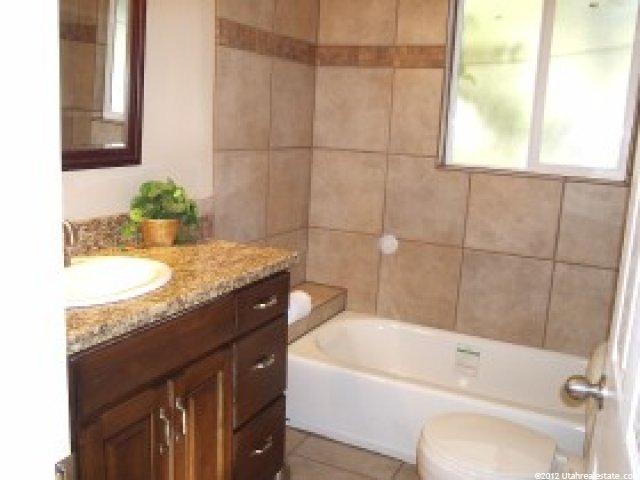 4237 S 1500 E, Holladay, UT 84124 — photo 7