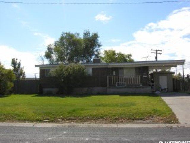 712 Larkspur Dr, Sandy, UT 84094 — photo 2