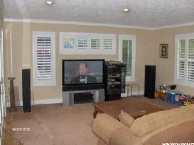 8993 Ida Ln, Sandy, UT 84093 — photo 7