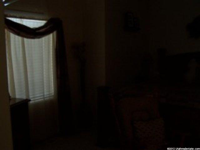 4986 S Vista Dr, Roy, UT 84067 — photo 9