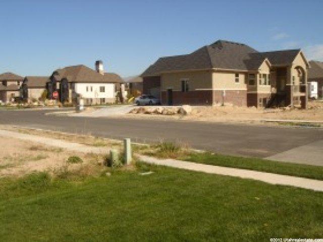 885 W 2400 S, Syracuse, UT 84075 — photo 4