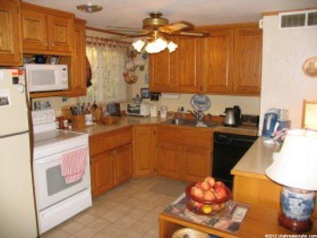 8501 S 1430 E, Sandy, UT 84093 — photo 4