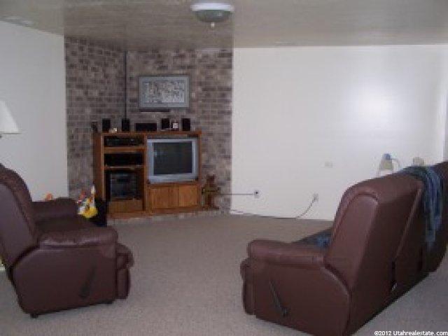 4133 W 4900 S, Roy, UT 84067 — photo 9