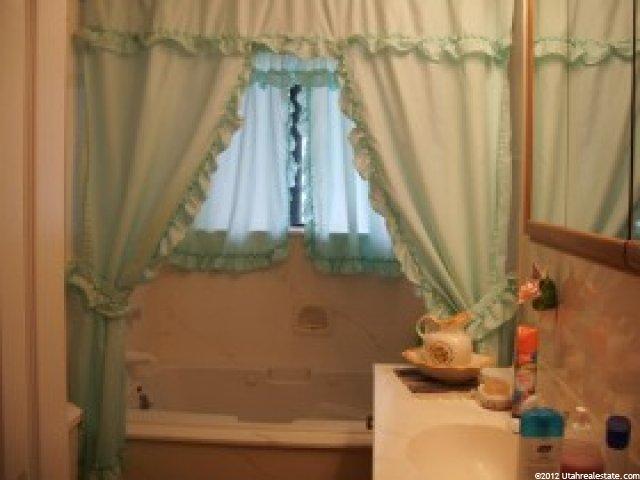 3862 S 5500 W, Hooper, UT 84315 — photo 7