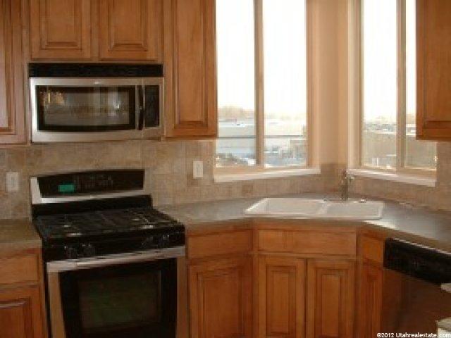 10252 Eagle Cliff Way, Sandy, UT 84092 — photo 6