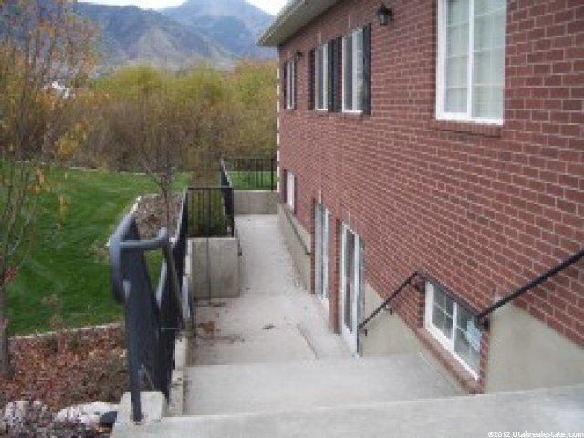 286 N Gateway Dr, Providence, UT 84332 — photo 2