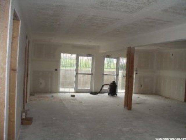 286 N Gateway Dr, Providence, UT 84332 — photo 3