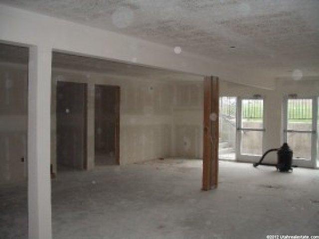 286 N Gateway Dr, Providence, UT 84332 — photo 4