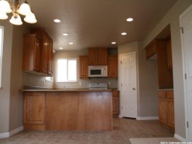 4642 W 5800 S, Hooper, UT 84315 — photo 3