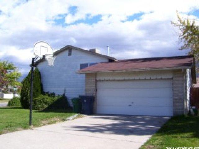 992 Sunburn Ln, Sandy, UT 84094 — photo 3