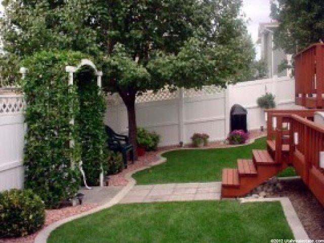 9110 S Enchanted Oak Ln E, Sandy, UT 84094 — photo 3