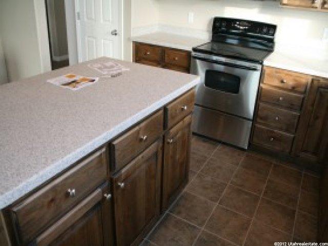 5665 S 4650 W, Hooper, UT 84315 — photo 3