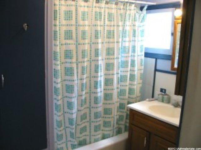 40 N 400 E, Levan, UT 84639 — photo 9