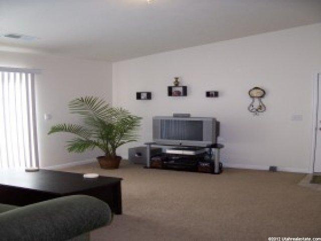 9945 Flint Dr, Sandy, UT 84094 — photo 5