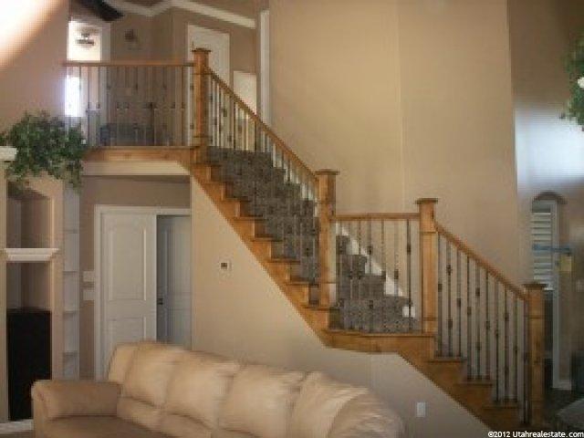 5654 S 1275 E Fox Chase Dr, Ogden, UT 84403 — photo 2