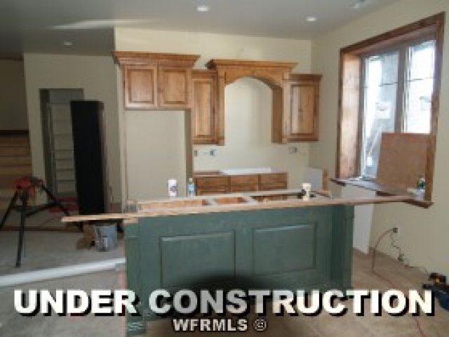 4331 Foothill Dr, Bountiful, UT 84010 — photo 2