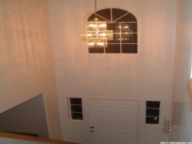 807 W 1580 N, Clinton, UT 84015 — photo 3