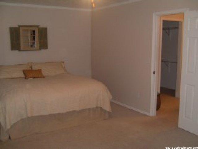 807 W 1580 N, Clinton, UT 84015 — photo 4