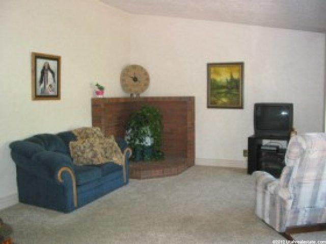 266 E 2520 N, North Logan, UT 84341 — photo 2