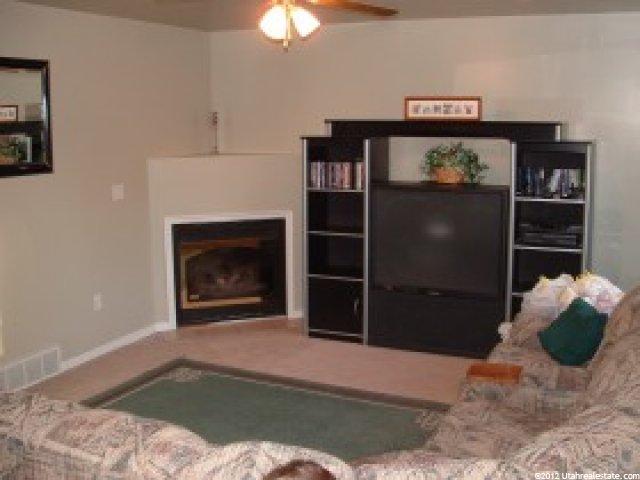 1921 N 2475 W, Clinton, UT 84015 — photo 3