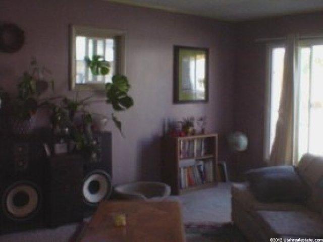975 Patterson St, Ogden, UT 84403 — photo 2