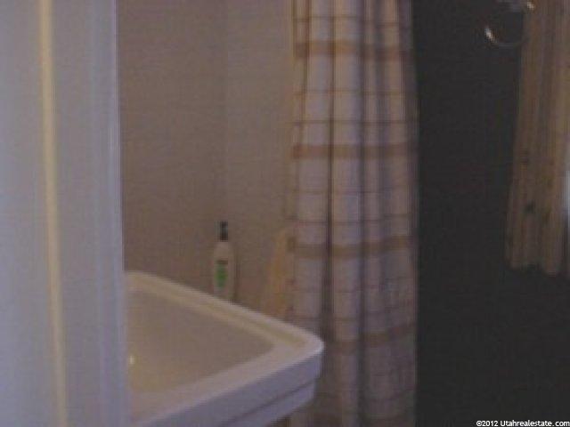 975 Patterson St, Ogden, UT 84403 — photo 4