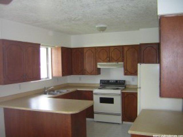 332 S 400 W, Logan, UT 84321 — photo 5