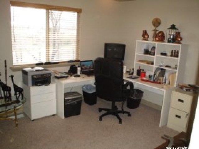 261 E Twin Bridges Ln, Midvale, UT 84047 — photo 9
