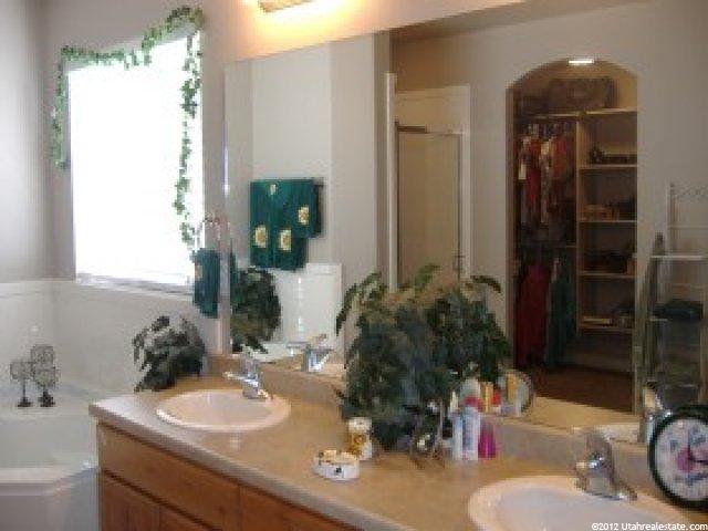 1010 S 1525 W, Syracuse, UT 84075 — photo 6