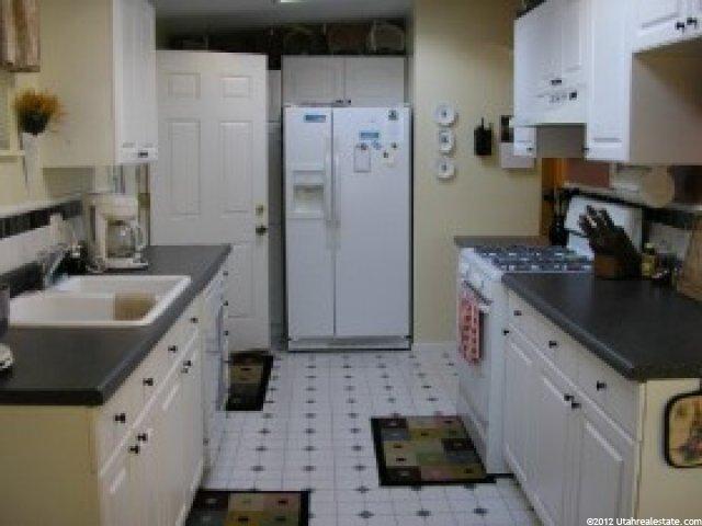 447 E 900 N, North Salt Lake, UT 84054 — photo 6