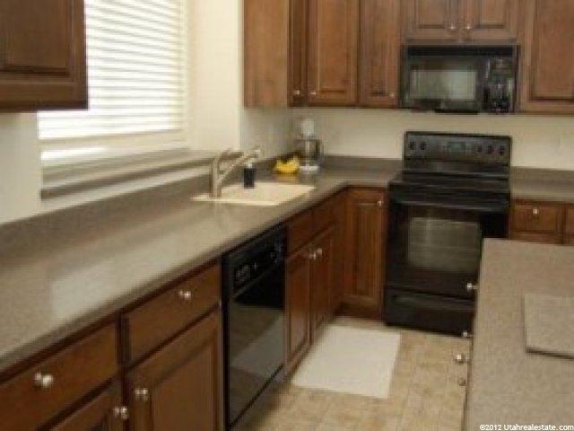 306 E 1900 S, Clearfield, UT 84015 — photo 2