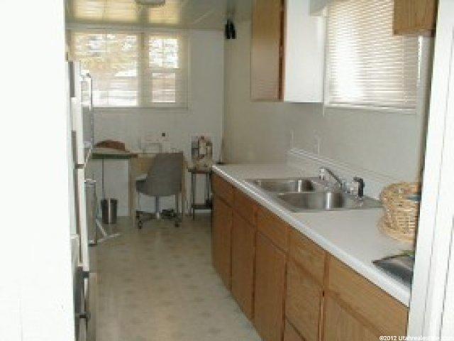 2624 Eccles Ave, Ogden, UT 84401 — photo 9