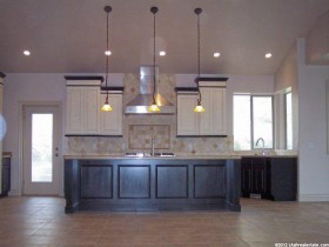 1579 E Millbrook Way, Bountiful, UT 84010 — photo 4