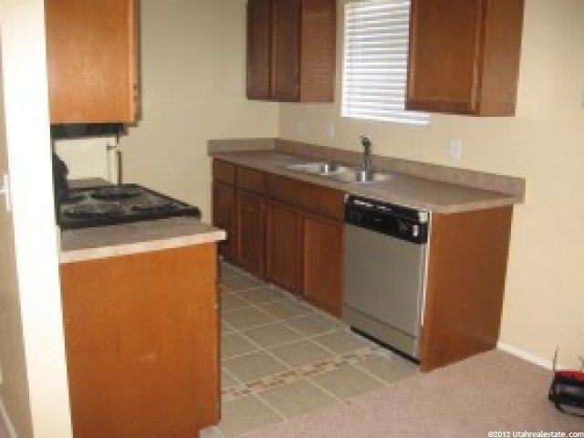 5235 Glendon St #A4, Murray, UT 84123 — photo 2