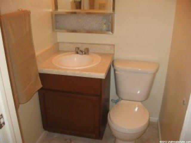 5235 Glendon St #A4, Murray, UT 84123 — photo 4