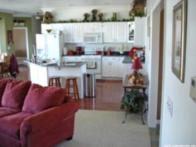 5359 S 2300 W, Roy, UT 84067 — photo 4