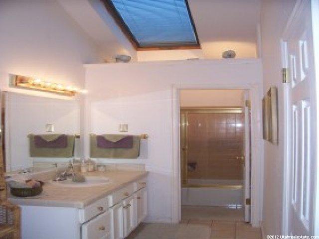 9950 Falconview Dr, Sandy, UT 84092 — photo 6