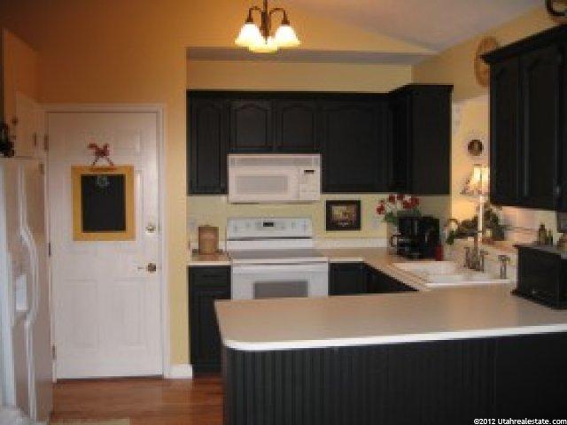 7894 S 965 E, Sandy, UT 84094 — photo 9
