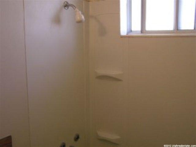 143 W 650 N, Clearfield, UT 84089 — photo 8