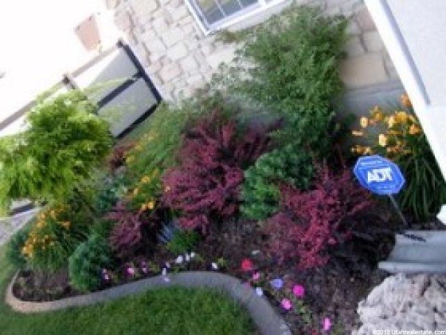 1994 S Chelemes Way E, Clearfield, UT 84015 — photo 3
