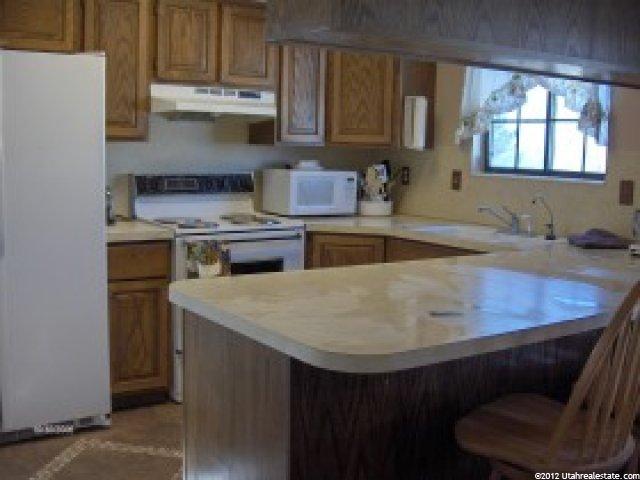 1384 E 1275 N, Layton, UT 84041 — photo 3