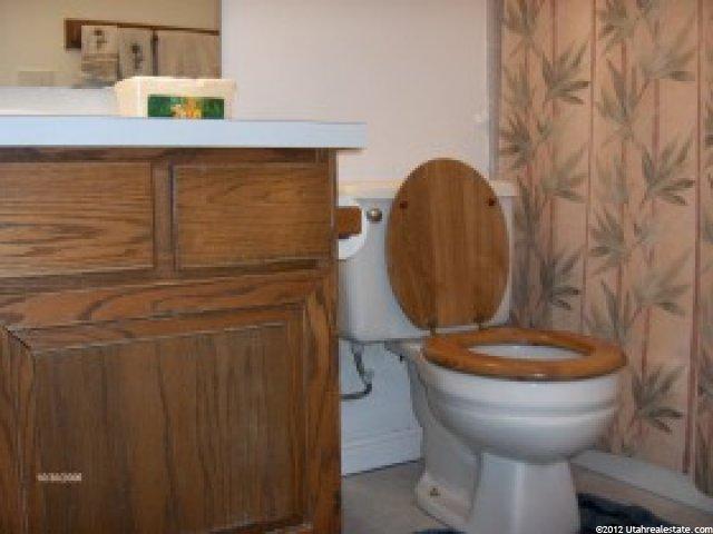 1384 E 1275 N, Layton, UT 84041 — photo 5